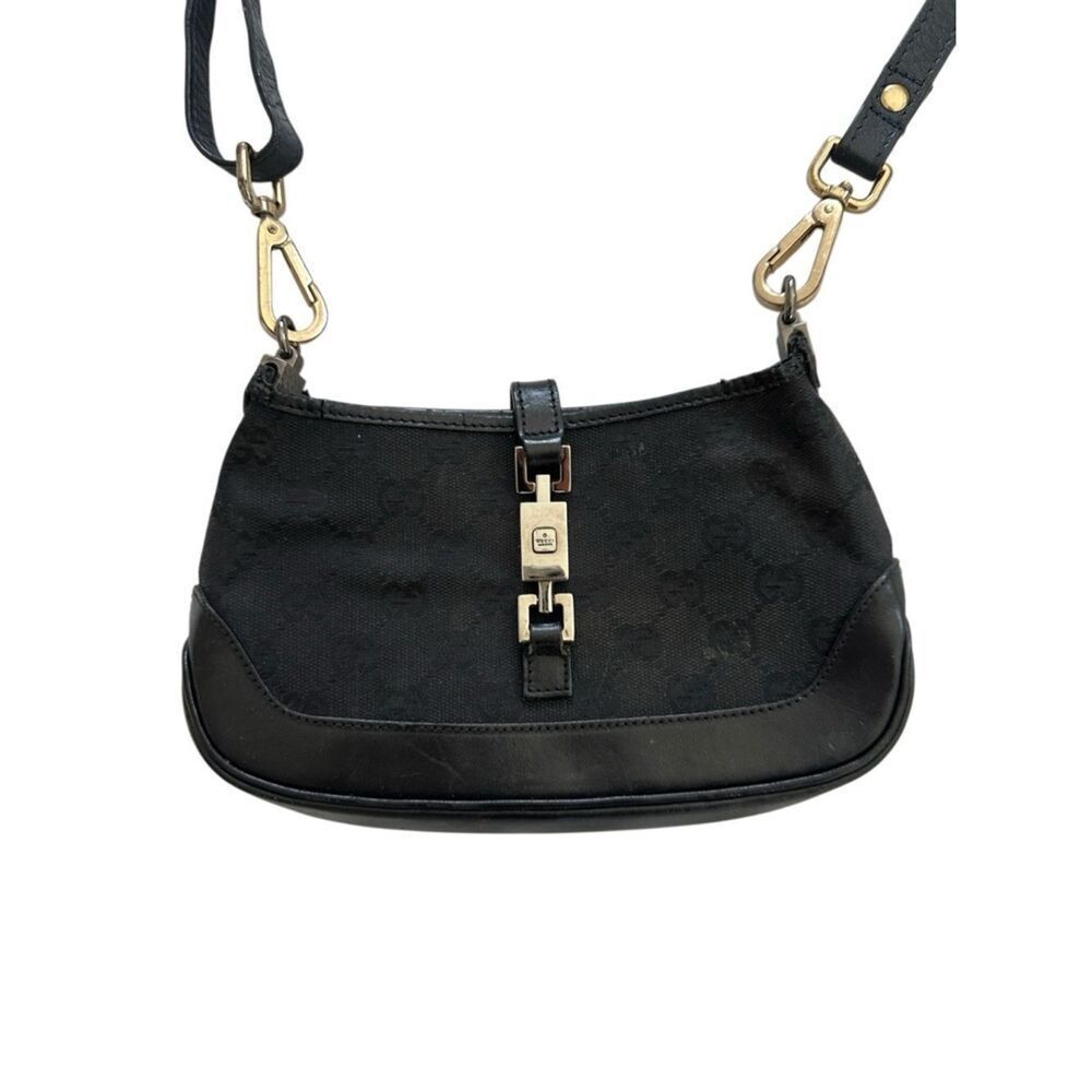 Gucci Jackie Black Shoulder Bag with silver piston lock Hardware - Picture 3 of 15